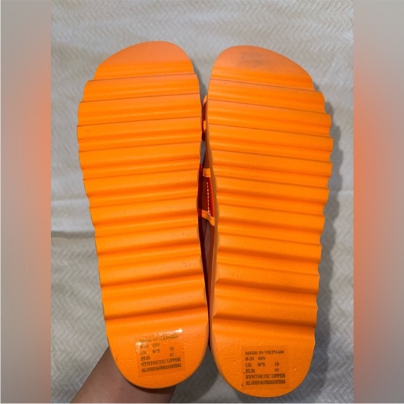 NWT reef vista hi-energy sandal size 10 - Picture 5 of 8